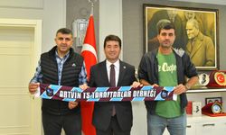 Artvin Trabzonspor Taraftarları Başkan Kaya'yı Ziyaret Etti