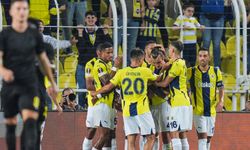 Fenerbahçe, UEFA Avrupa Ligi'ne Galibiyetle Başladı