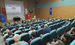 “Peygamberimiz ve Şahsiyet İnşası” Konferansı Yapıldı