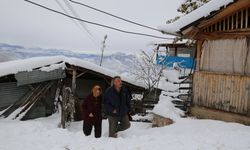 Artvin ve Bayburt'ta Yolu Kardan Kapanan Köylerdeki Hastaların Yardımına Ekipler Yetişti