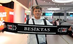 Beşiktaş'ın Prensipte Anlaştığı Kolombiyalı Futbolcu Elan Ricardo, İstanbul'a Geldi