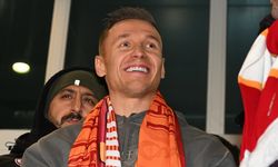 Galatasaray, Polonyalı Futbolcu Frankowski'yi Satın Alma Opsiyonuyla Kiralık Olarak Renklerine Bağladı