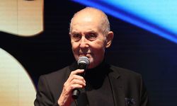 Sanatçı İlhan Şeşen Hayatını Kaybetti