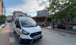 İnşaatta Temizlik Yaparken 2 Buçuk Metreden Düştü