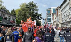 Barikatlara Karşı Halkın Seli: Hopa 1 Mayıs’ta Ayaktaydı!