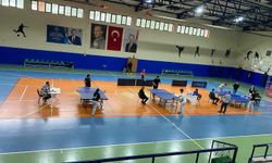 Masa Tenisinde Kıyasıya Mücadele