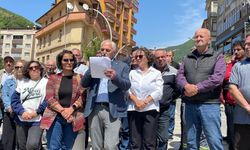 “CHP Korkmaz, Sinmez, Geri Çekilmez!”