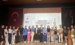 Skolyoz İçin Sağlıklı Duruş Hamlesi