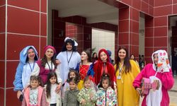 Üniversiteden Miniklere Şenlikli Sürpriz