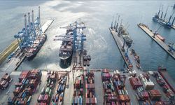 Ticaret Bakanı Bolat: İhracat mayısta 24,8 milyar dolarla en yüksek aylık rekoru kırdı