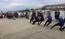 Trabzon'da Yağlı Direk Yarışması Düzenlendi