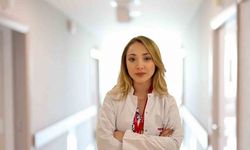 ’Anoreksiya nervozayı sosyal medya ve akran baskısı tetikleyebilir’