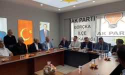 Çelik’ten Borçka İlçe Teşkilatına Ziyaret