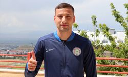 Ailesini Örnek Alarak Futbola Başlayan Çaykur Rizesporlu Varesanovic, Takımına Daha Fazla Katkı Verecek
