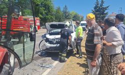 Samsun'da Trafik Kazasında 2 Kişi Yaralandı