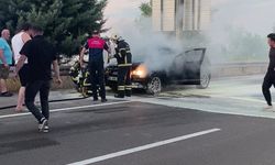 Ordu’da Motor Kısmından Alev Alan Araçta Maddi Hasar Meydana Geldi