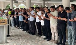 Rize’deki Kazada Hayatını Kaybeden Kadının Cenazesi Artvin’e Gönderildi