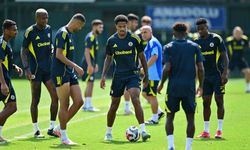 Fenerbahçe'nin Benfica maçı kamp kadrosu belli oldu