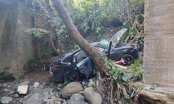 Samsun'da Köprüden Düşen Otomobildeki Çocuk Öldü, 3 Kişi Yaralandı