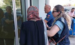 Komşusunun Anahtarını Kopyalayıp 1,7 Milyon Liralık Altın Çalıp Sıfır Araç Alan Kadın Serbest Bırakıldı