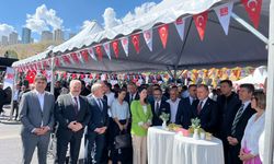 Kemalpaşa Belediyesi’ne TBB’den JCB Kepçe Desteği