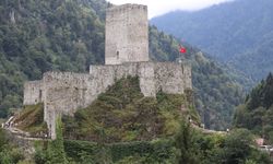 Rize'de doğaseverlerin rotasındaki Zil Kale 8 ayda 140 bin ziyaretçi ağırladı