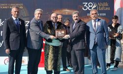 Samsun’da yılın ahisi 55 yılık demir döküm ustası oldu