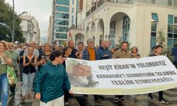 Reşit Kibar Hopa’da Anıldı