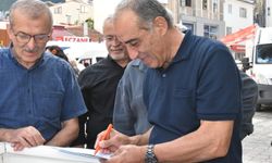 CHP’nin 102. Yıl Töreninde İşçilere İmza Desteği