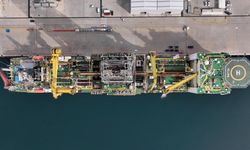 Karadeniz gazının dünya pazarına LNG olarak satışının önü resmen açıldı