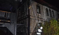 Samsun'da Atatürk'ün kaldığı tarihi konak yangında zarar gördü
