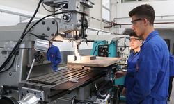 Sektör içi okul, sektöre entegre okul, bölge okul ve ihtisaslaşmış meslek liseleri yaygınlaştırılacak