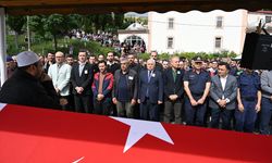 Trabzon'da yamaçtan düşerek ölen polis memuru son yolculuğuna uğurlandı