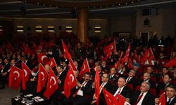 102. yıllık coşku salona sığmadı