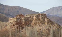 Erzurum’daki Kız ve Oğlan Kalesi ilgi bekliyor