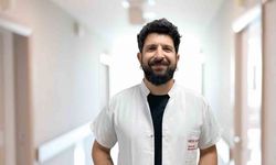 Psikiyatri Uzmanı Dr. Mustafa Akcan: "Sosyal medya, gençlerde ciddi psikolojik sorunlara yol açabilir"