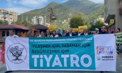 Sanat Rüzgarı Borçka’da Esti