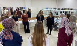 Aile ve Sosyal Hizmetler Bakanlığının 'Modüler Aile Eğitim Programı' 42 ilde daha uygulanmaya başlandı