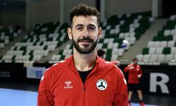 Öğretmen hentbolcu Enes Gümüşok, başarılı sporcular yetiştirecek