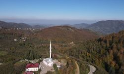 Samsun'daki Nebiyan Dağı sonbahar renklerine büründü