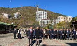 Öğretmenler Günü Kutlamaları Törenle Başladı