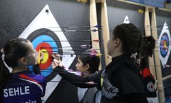 Okçulukta ASES 15 Yaş Altı Salon Türkiye Şampiyonası Samsun'da başladı