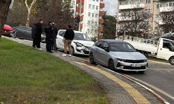 Samsun'da 3 aracın karıştığı trafik kazasında 1 kişi yaralandı