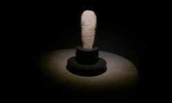 Taş Baba Heykeli ilgi odağı