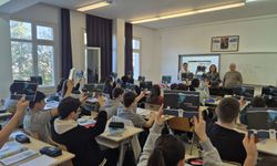 ADD Arhavi Şubesi’nden Öğrencilere Kitap Desteği