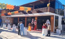 Ardanuç’ta Mavi Kafe Hizmete Açıldı