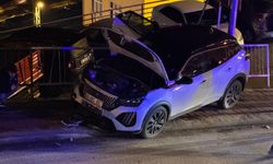 Artvin’de Trafik Kazası: 3 Kişi Yaralandı