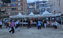 Okul Yararına Kermes Düzenlendi