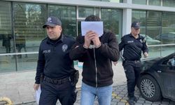 Eşi terk edince, kayınpederinin evini ateşe verdi