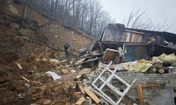 Borçka’da Heyelan: Ev ve Ahır Yıkıldı